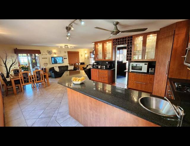 4 BEDROOM HOUSE FOR SALE IN BASSONIA ESTATE